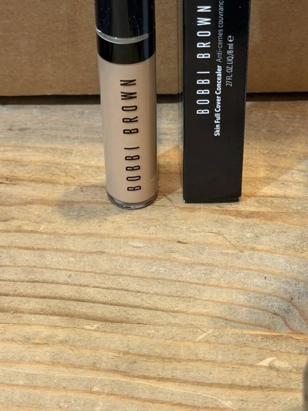 Bobbi Brown Skin Full Cover Concealer Weightless Longwear Natural Tan 0.27 Fl Oz